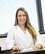 Dra. Julia Broetto 